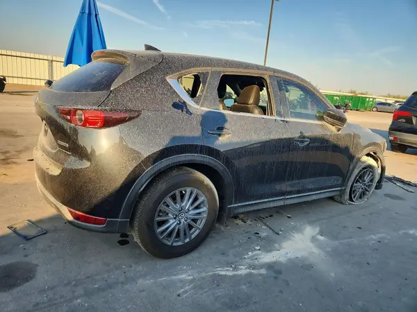 JM3KFACMXM0327899 — 2021 Mazda CX-5, zdjęcie 3 z Copart, Przód
