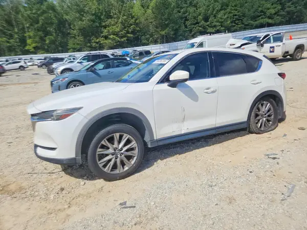 JM3KFADM8M0429894 Mazda CX-5 2021 — Rear end damage, before-repair photo