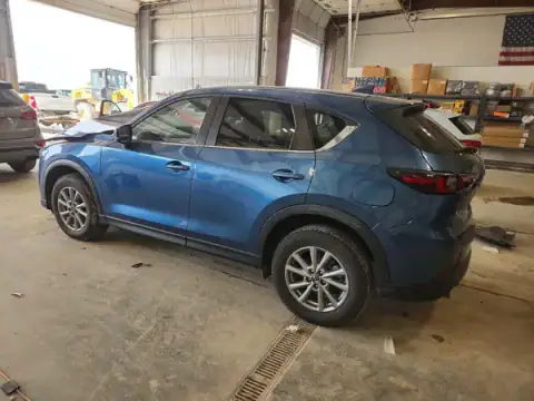 JM3KFBBM8P0255242 — 2023 Mazda CX-5, photo 2 from Copart 06.10.2026, Front end