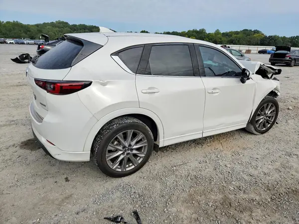 JM3KFBDLXR0417153 — 2024 Mazda CX-5, фото 3 с аукциона Copart, Передняя часть
