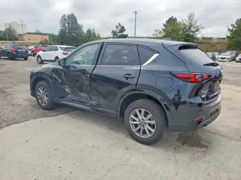 JM3KFBBLXR0476013 — 2024 Mazda CX-5, zdjęcie 2 z Copart 16.09.2026, Bok