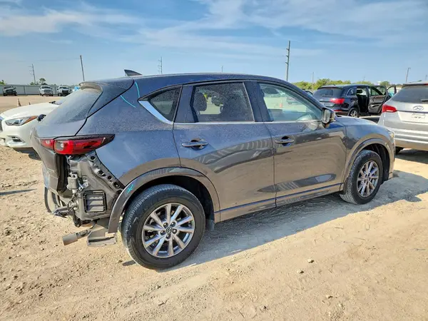 JM3KFBCL7R0482589 — 2024 Mazda CX-5, zdjęcie 3 z Copart, Tył
