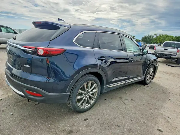 JM3TCADY9H0136138 — 2017 Mazda CX-9, photo 3 from Copart, Front end