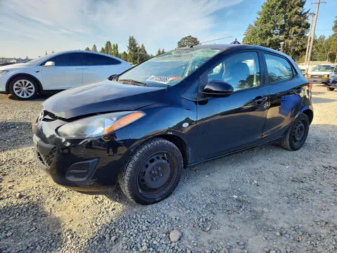 JM1DE1KZ0D0170062 — 2013 Mazda MAZDA2, Передняя часть (Front End), фото до ремонта