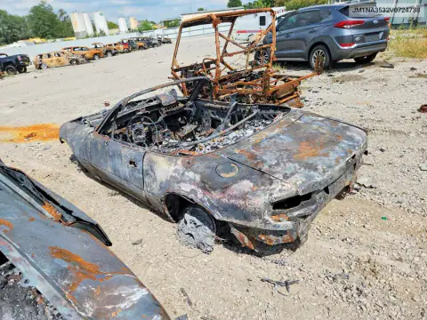 JM1NA3532V0724738 — 1997 Mazda MX-5, photo 2 from Copart, Fire