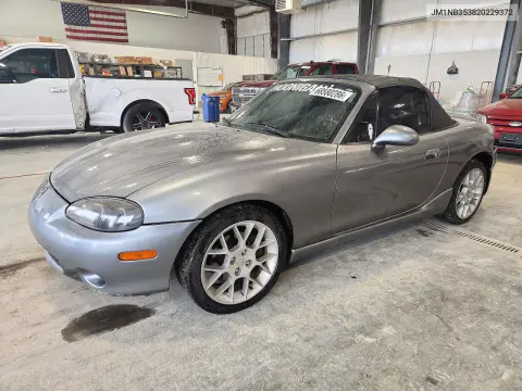 JM1NB353820229372 — 2002 Mazda MX-5, Задняя часть, фото до ремонта
