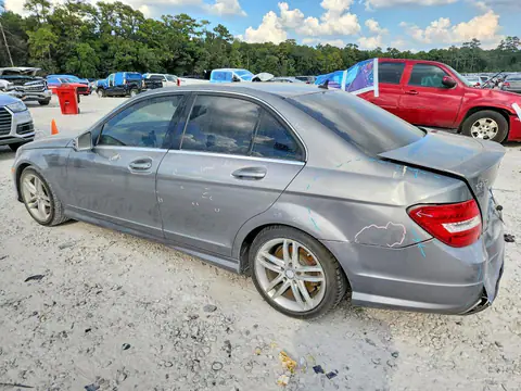 2013 MERCEDES-BENZ C VIN WDDGF4HB3DR299985 фото 2