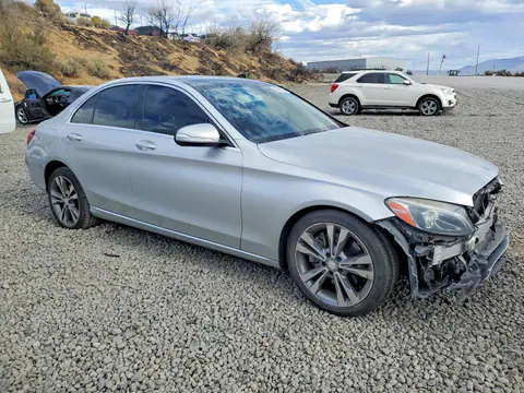 2015 Mercedes-Benz C VIN 55SWF4KB4FU024809 фото 4