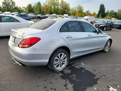55SWF4KB2FU048641 — 2015 Mercedes-Benz C, foto 3 de Copart 19.10.2026, Parte delantera