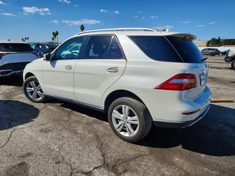 2013 MERCEDES-BENZ ML VIN 4JGDA2EB4DA216854 фото 2