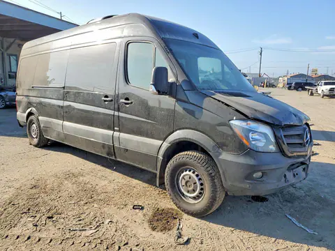 2016 Mercedes-Benz Sprinter VIN WDZPE8CD7GP237213 фото 4