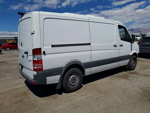 2017 Mercedes-Benz Sprinter VIN WD3PE7CD0HP412181 фото 3