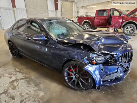 55SWF4KB1GU141345 — 2016 Mercedes C-Klasse, zdjęcie 4 z Copart 15.10.2026, Przód