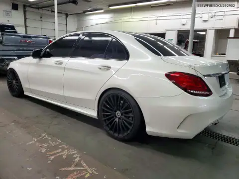 55SWF8EB0KU292902 — 2019 Mercedes C-Klasse, фото 2 с аукциона Copart, ПЕРЕДНЯЯ ЧАСТЬ