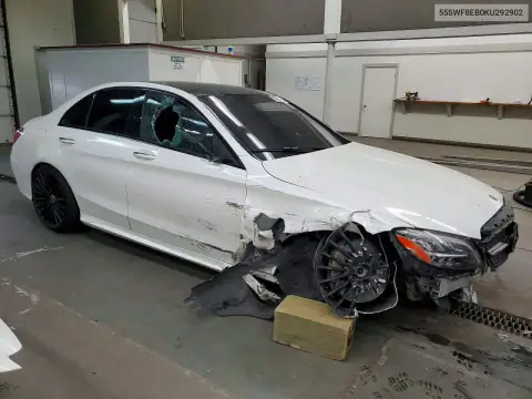 55SWF8EB0KU292902 — 2019 Mercedes C-Klasse, фото 4 с аукциона Copart, ПЕРЕДНЯЯ ЧАСТЬ