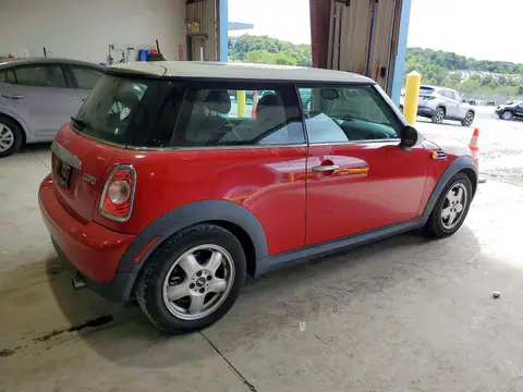 2011 MINI COOPER VIN WMWSU3C51BT182019 фото 3