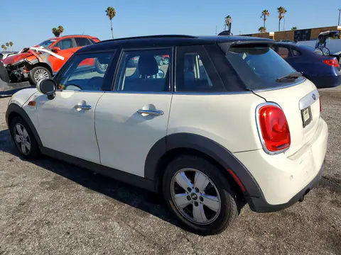 WMWXS5C57FT834073 — 2015 MINI Cooper, photo 2 from Copart 16.10.2026, Front end