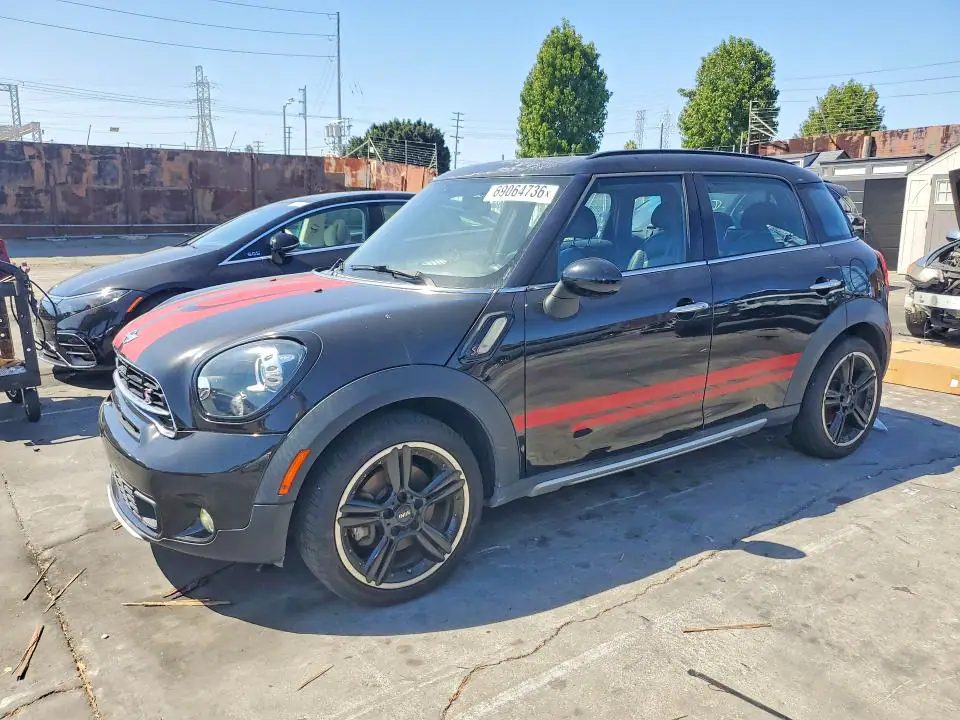 WMWZC5C56FWP45633 MINI Cooper 2015 — Normal wear damage, before-repair photo