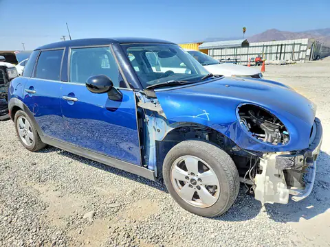 WMWXU1C51G2E16461 — 2016 MINI Cooper, photo 4 from Copart 14.10.2026, Front end