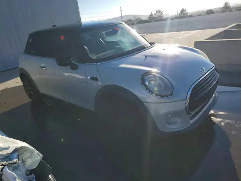 WMWXP5C34H2F61086 — 2017 MINI Cooper, zdjęcie 4 z Copart 15.10.2026, Bok
