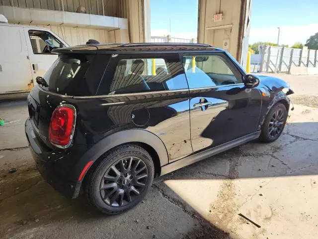 2017 MINI COOPER VIN WMWXP5C30H3C64259 фото 3