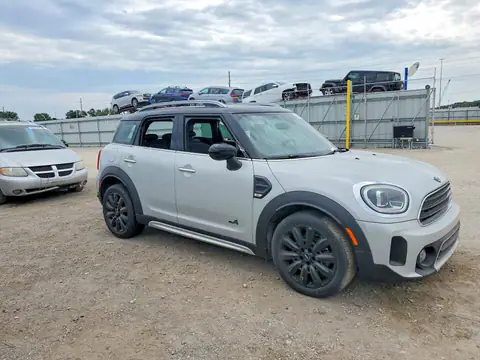 WMZ43BR07M3M79707 — 2021 MINI Cooper, фото 4 с аукциона Copart 16.10.2026, Подтопление