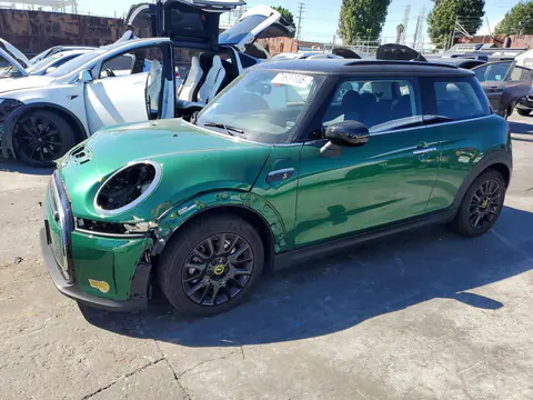 WMW13DJ08P2T35293 — 2023 MINI Cooper, Передняя часть (Front End), фото до ремонта