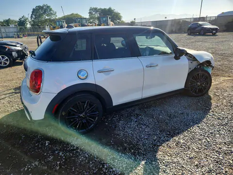 2024 Mini Cooper VIN WMW53DK0XR2W03859 фото 3
