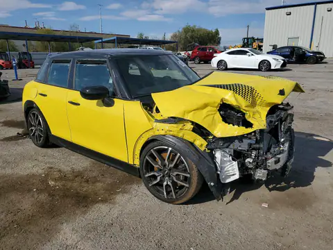 WMW53GD01S2X00520 — 2025 MINI Cooper, zdjęcie 4 z Copart 29.10.2026, Przód