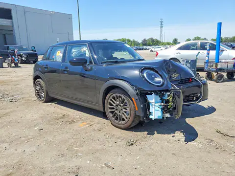 2026 MINI COOPER VIN WMW53GD08T2X96938 фото 4