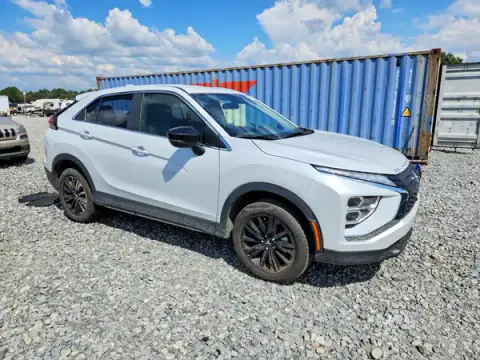 JA4ATVAA1SZ009072 — 2025 Mitsubishi Eclipse Cross, photo 4 from Copart, Rear end