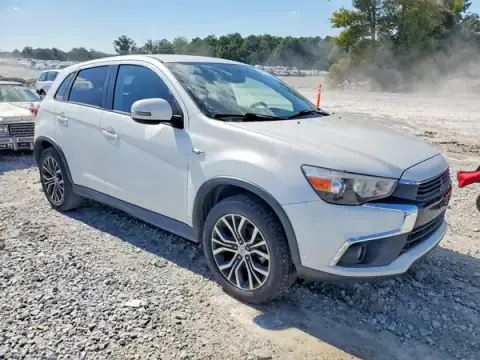 JA4AP3AW6HZ018606 — 2017 Mitsubishi Outlander, zdjęcie 4 z Copart 21.09.2026, Uszkodzenia mechaniczne