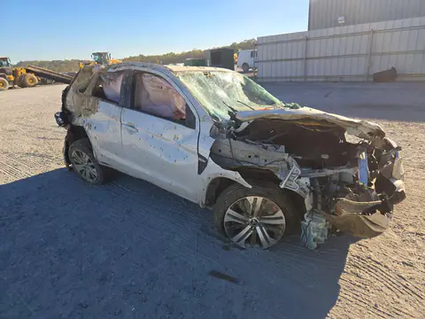 JA4AP3AU7LU006680 — 2020 Mitsubishi Outlander, photo 4 from Copart, Rollover