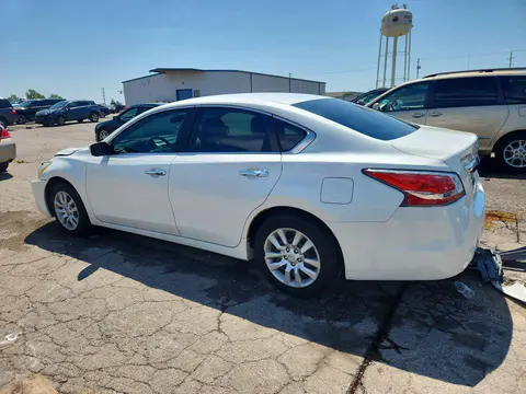 2014 Nissan Altima VIN 1N4AL3AP0EN357431 фото 2