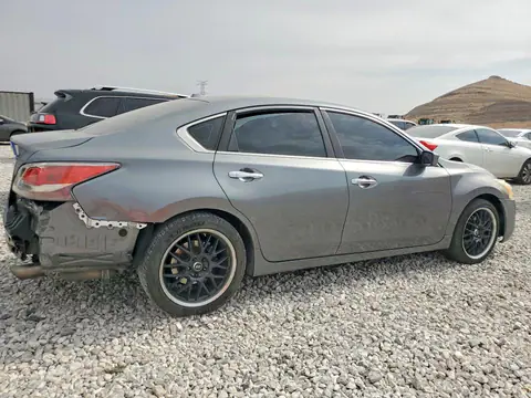 1N4AL3AP9EC292901 — 2014 Nissan Altima, photo 3 from Copart 19.10.2026, Rear end