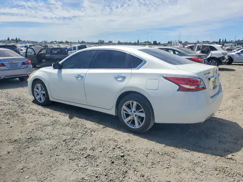 1N4AL3AP1EC319072 — 2014 Nissan Altima, фото 2 с аукциона Copart 29.09.2026, Передняя часть