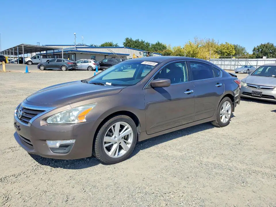 1N4AL3APXEC281504 Nissan Altima 2014 — повреждение Задняя часть, фото до ремонта