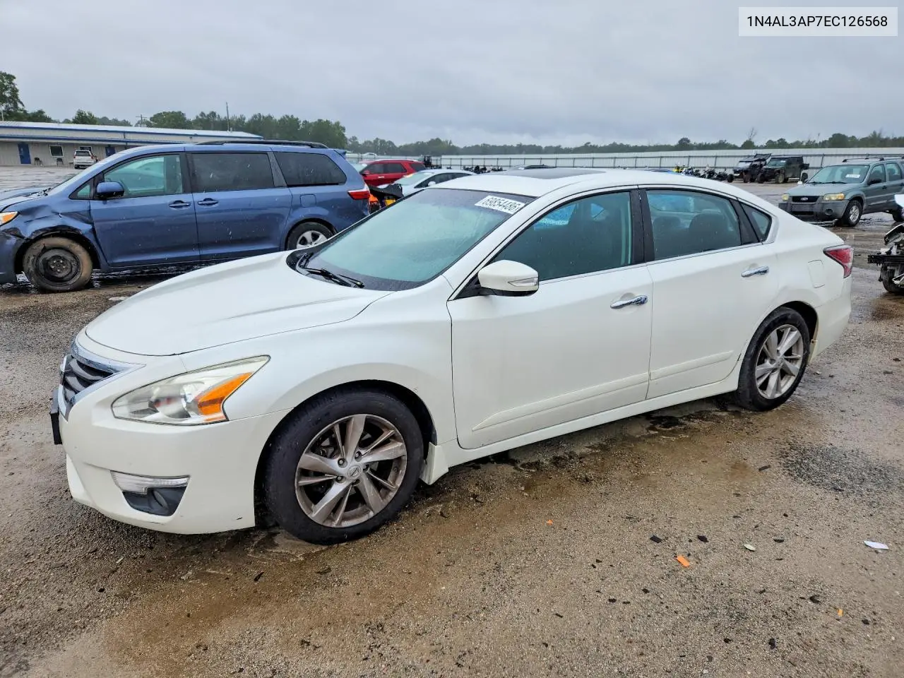 1N4AL3AP7EC126568 Nissan Altima 2014 — Rear end damage, before-repair photo