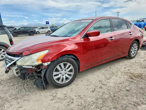 2015 Nissan Altima VIN 1N4AL3AP1FN328506 фото 1