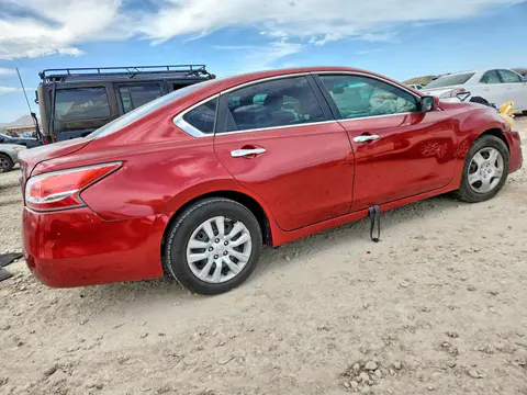 2015 Nissan Altima VIN 1N4AL3AP1FN328506 фото 3