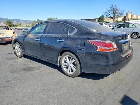 1N4AL3AP5FC185913 — 2015 Nissan Altima, фото 2 с аукциона Copart 29.09.2026, Задняя часть