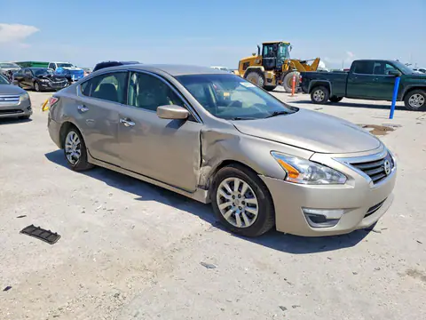 2015 Nissan Altima VIN 1N4AL3AP8FN321486 фото 4