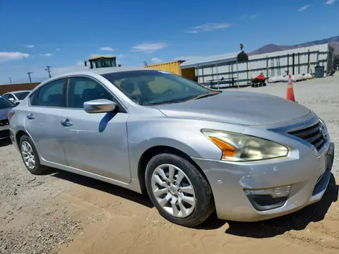 2015 Nissan Altima VIN 1N4AL3AP9FC429370 фото 4