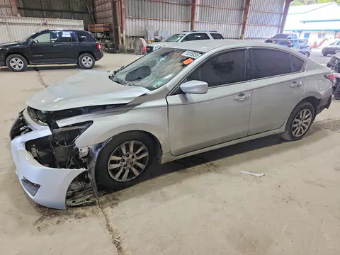 2015 NISSAN ALTIMA VIN 1N4AL3AP2FC195198 фото 1