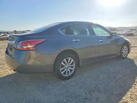 2015 Nissan Altima VIN 1N4AL3AP5FN373173 фото 3
