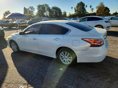 2015 Nissan Altima VIN 1N4AL3AP2FC192298 фото 2