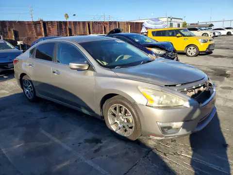 1N4AL3AP0FC434375 — 2015 Nissan Altima, фото 4 с аукциона Copart 16.10.2026, Передняя часть