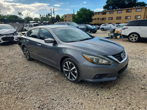 1N4BL3AP1GC294164 — 2016 Nissan Altima, photo 4 from Copart 06.10.2026, Rear end