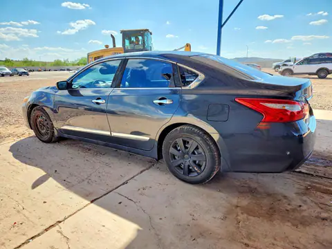 1N4AL3AP3GN346927 — 2016 Nissan Altima, zdjęcie 2 z Copart 20.10.2026, Przód