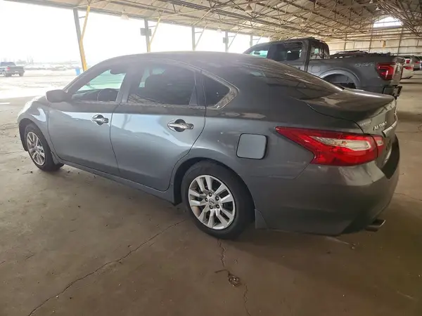 1N4AL3AP2GN357806 — 2016 Nissan Altima, photo 2 from Copart, Front end